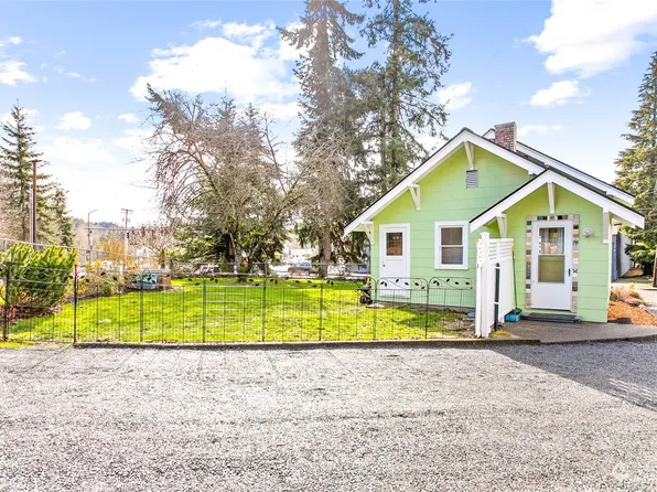 2010 Woburn Street, Bellingham, WA 98229