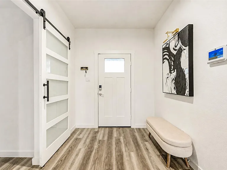 3238 Derry Hill Dr — Photo 5