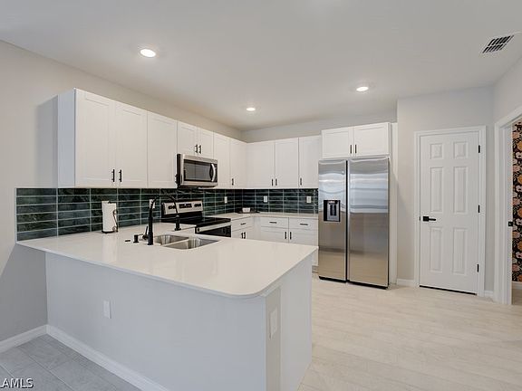 4th image of 20679 Plumwood Loop