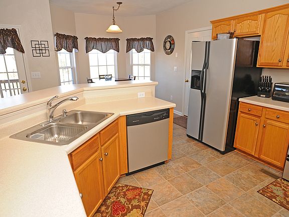 4th image of 6041 Cezanne Ct