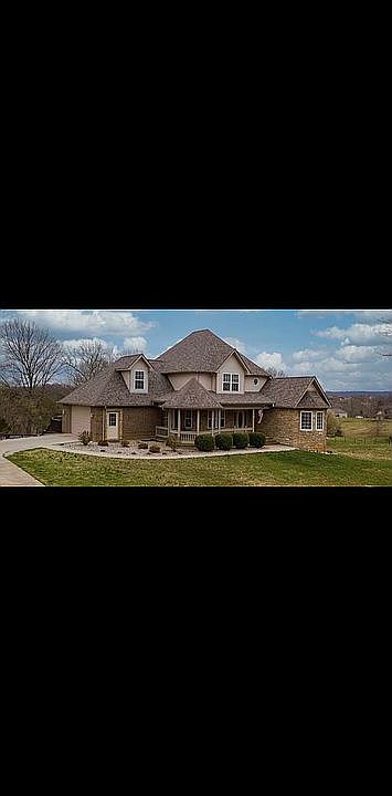 1st image of 143 Silver Creek Dr