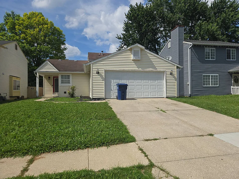 11042 Amburg Ct