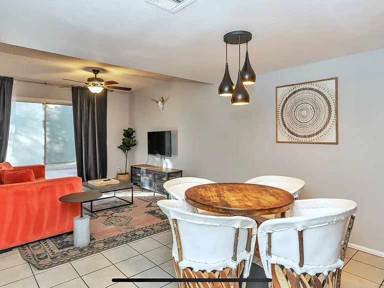 122 S Hardy Dr #18 — Photo 3
