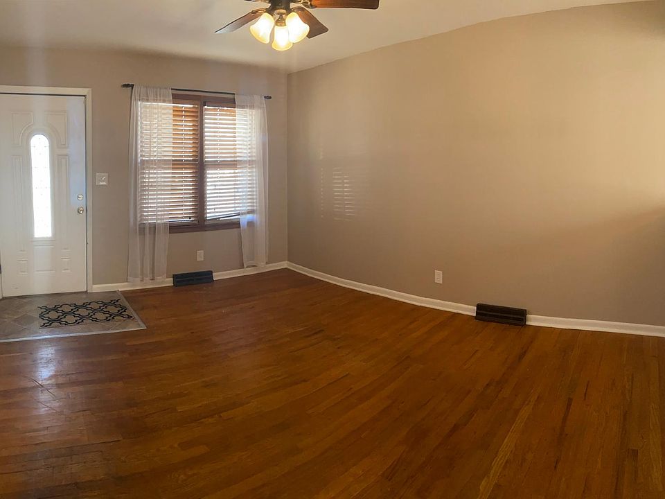 1st image of 3401 S Vermont Ave