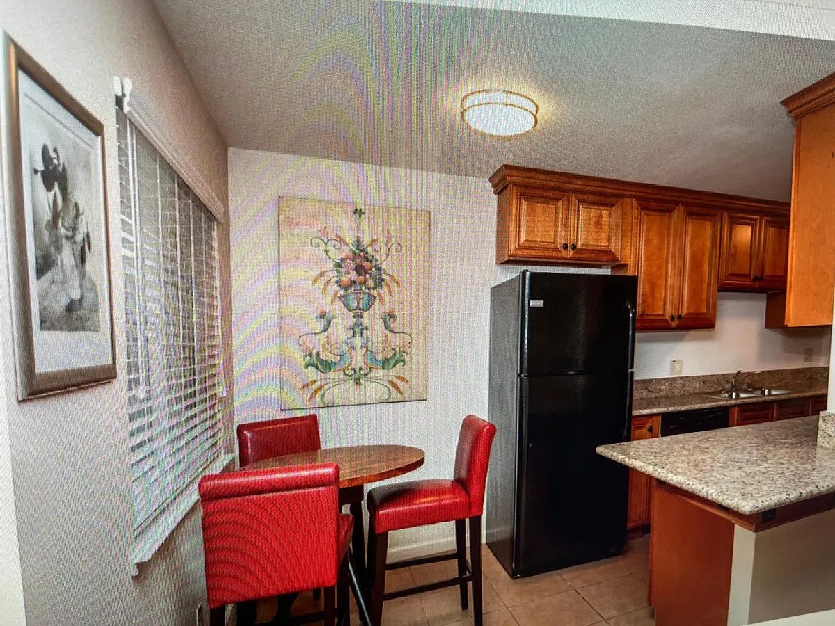 Building Photo - 1330 E San Bruno Ave #103