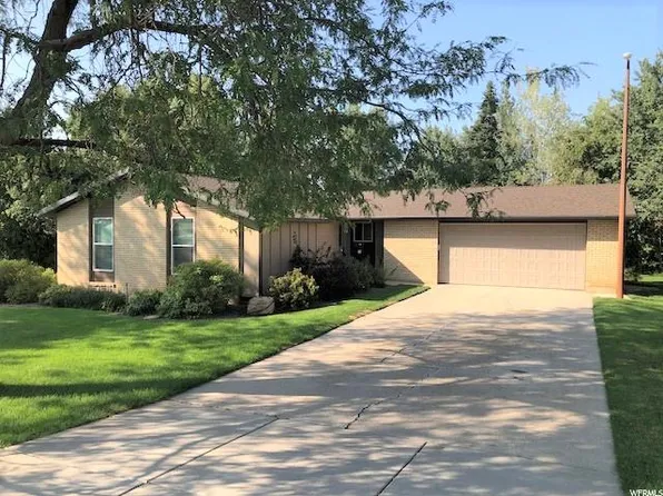 470 W 2100 S, Perry, UT 84302