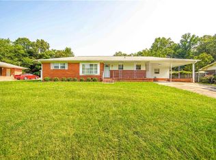 112 Von Logan Dr, Thomasville, NC 27360