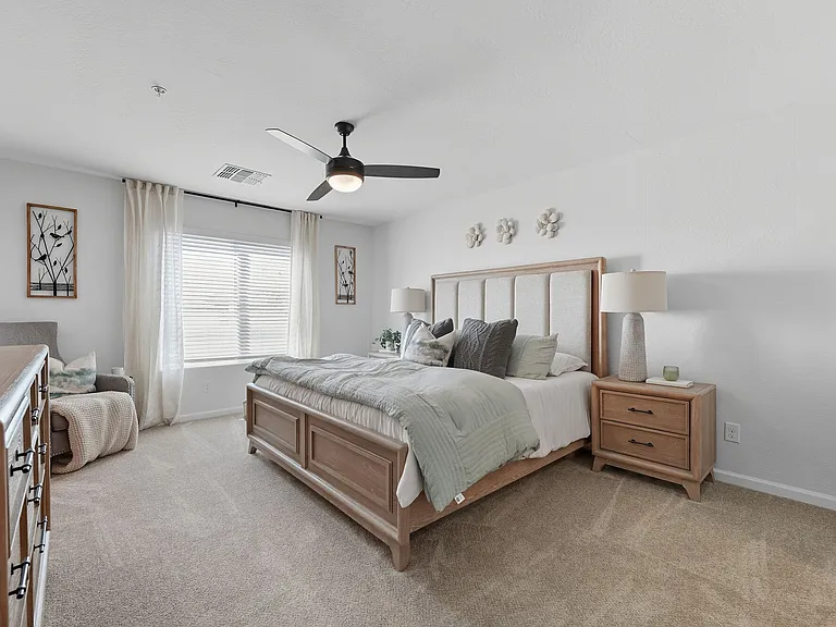 BB Living Val Vista — Photo 9