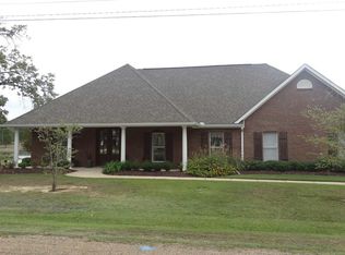 1822 Misty Ln, Terry, MS 39170