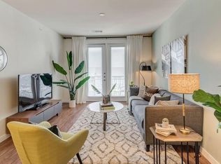 5444 Burnet Rd #200, Austin, TX 78756