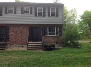 25 Sandy Pond Rd APT 1, Ayer, MA 01432