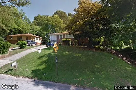 Rooming House - 2732 Oldknow Dr - 7 — Photo 1