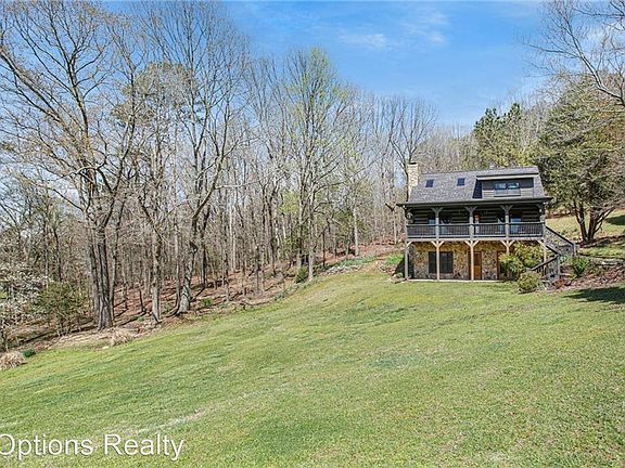 2nd image of 71 Blue Mountain Ln