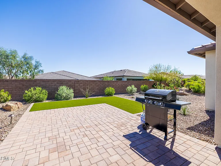 13331 W Palo Brea Ln — Photo 26