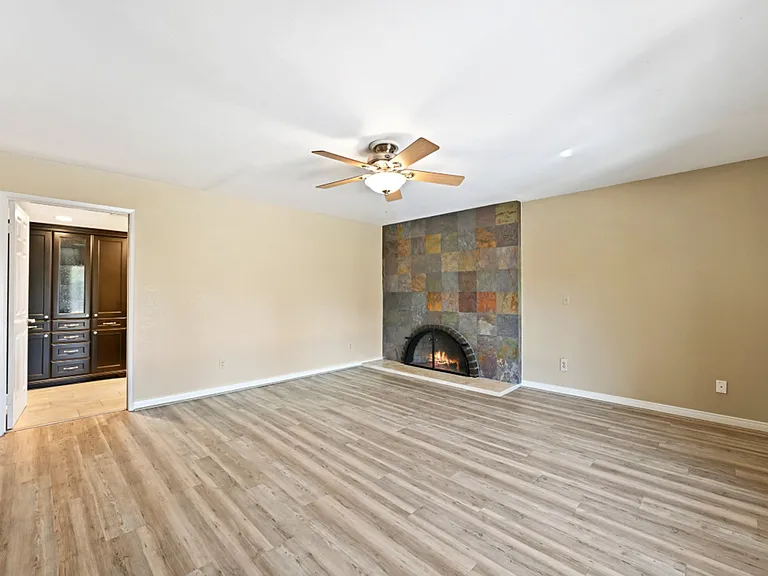 9219 Inverness Rd — Photo 14