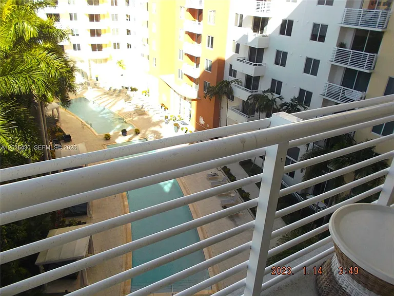 18800 NE 29th Ave #619 — Photo 14