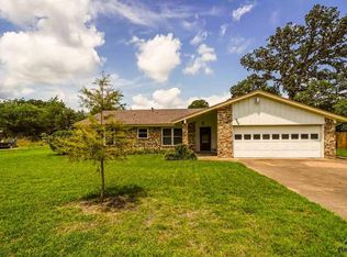 569 N Palm St, Van, TX 75790