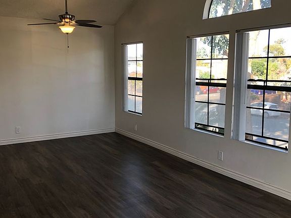 5th image of 3101 Juniper St APT 3
