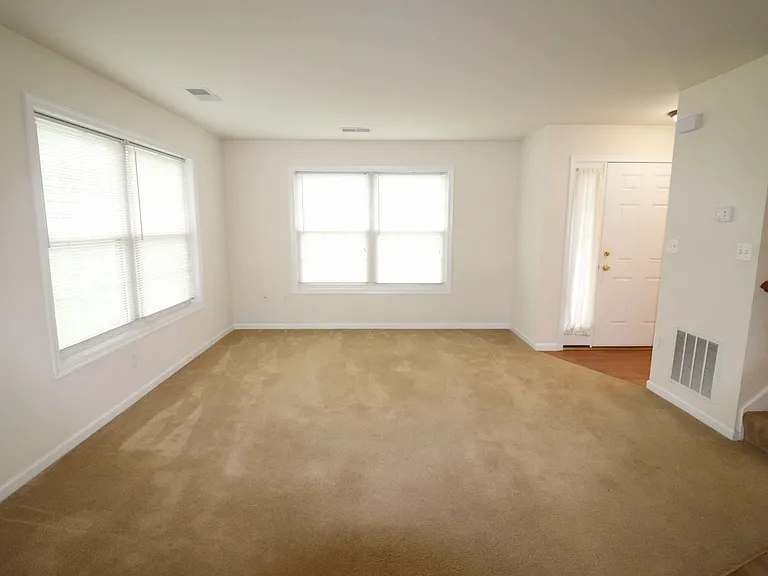 13 Broderick Ct — Photo 5