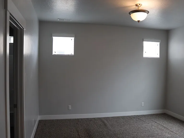96 W Seasons Dr — Photo 5
