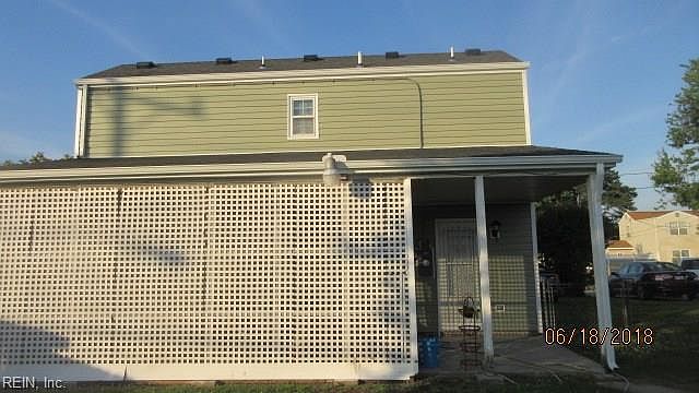 2nd image of 1107 Thisdell Ln