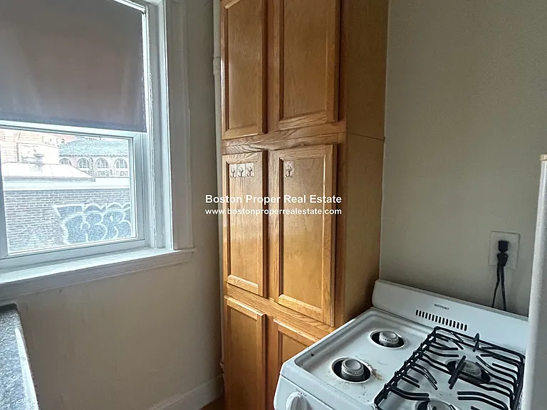 1111 Boylston St #23 — Photo 5