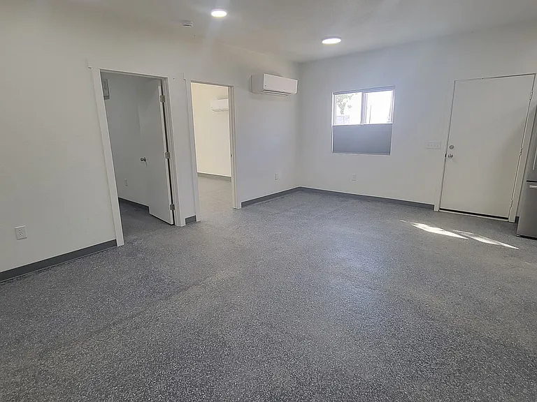 11228 S Edison Rd — Photo 3