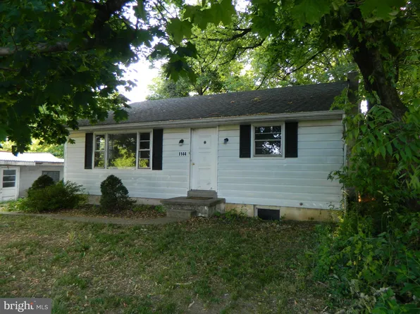 1144 Valley Rd, Mertztown, PA 19539