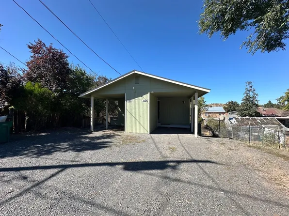 Lincoln Duplex, 119 State Highway 121, Klamath Falls, OR 97601