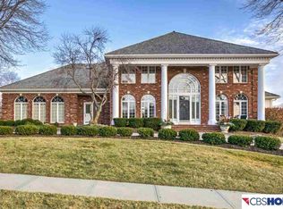 619 N 157th Cir, Omaha, NE 68118