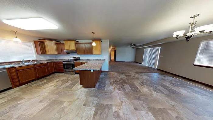 2 bed, 2.0 bath, $1,325 — Photo 2
