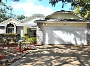 2626 Wrencrest Cir, Valrico, FL 33596