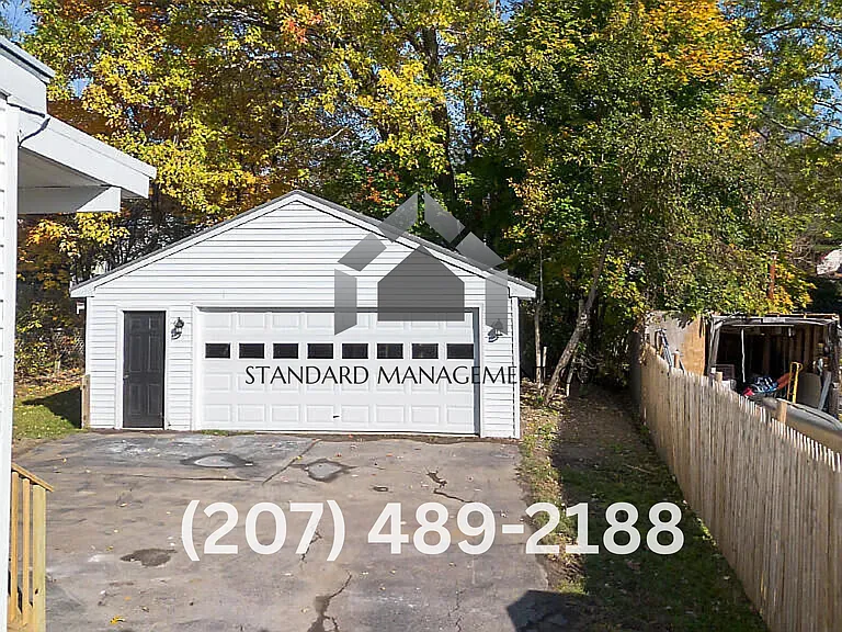 15 Elmhurst St — Photo 20