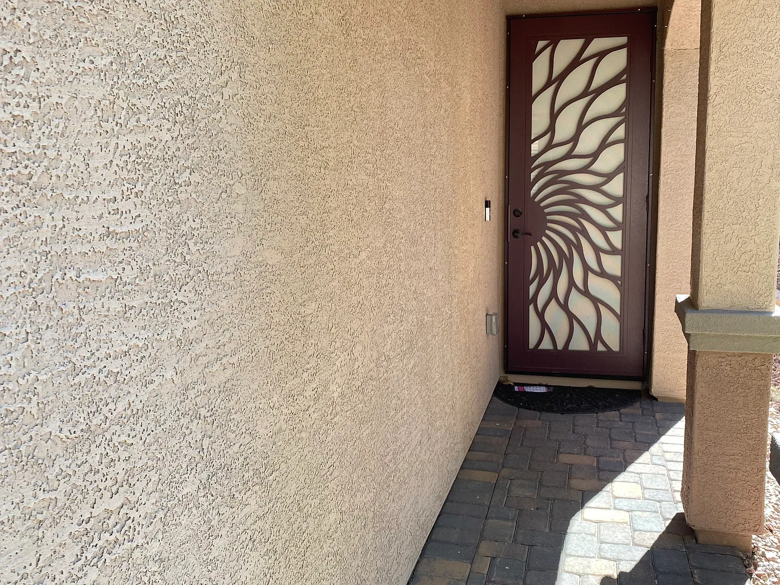 5 bed, 2460 sqft, $2,450 — Photo 4