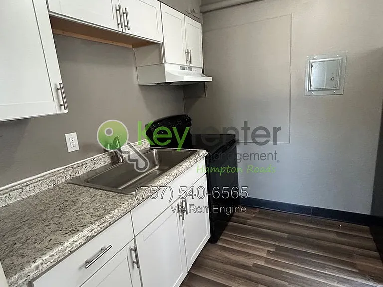 925 Little Bay Ave #B1 — Photo 9