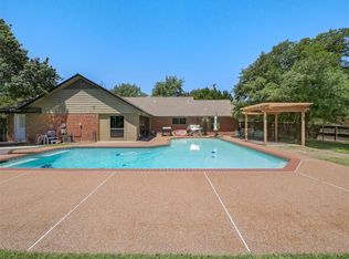 3610 Oak Tree Ln, Midlothian, TX 76065