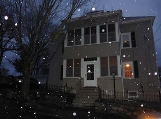 8 Adams St, Salem, MA 01970