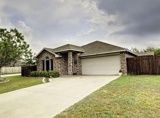 1502 S 3rd St, Midlothian, TX 76065