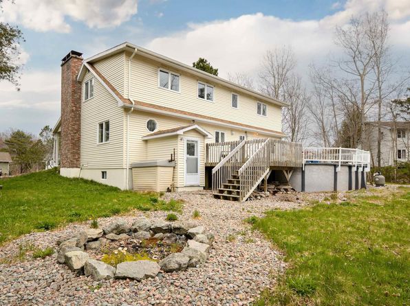 204 Fatima Dr, Sydney River, NS B1S 1L8