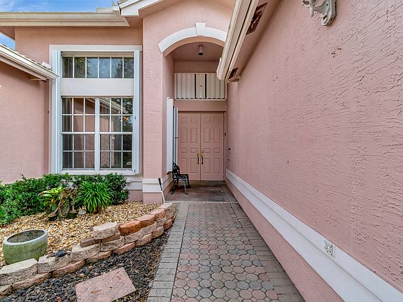 5th image of 11630 Puerto Boulevard