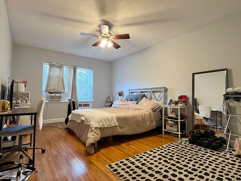1157 Beacon St #5 — Photo 30