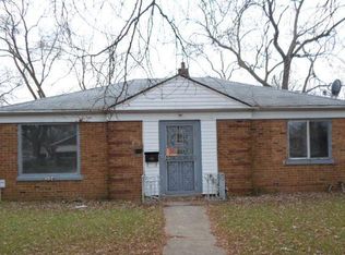 10134 S Van Vlissingen Rd, Chicago, IL 60617