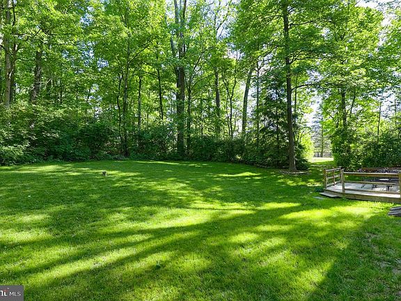 4th image of 5221 Dogwood Dr