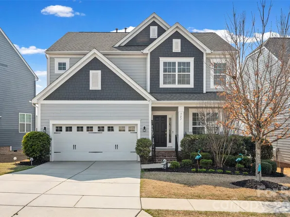 327 Hawks Creek Pkwy, Fort Mill, SC 29708