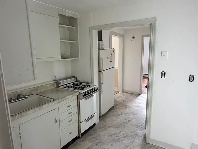 79 W Main St #3 — Photo 5