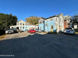 95 N Arlington Ave, Gloversville, NY 12078