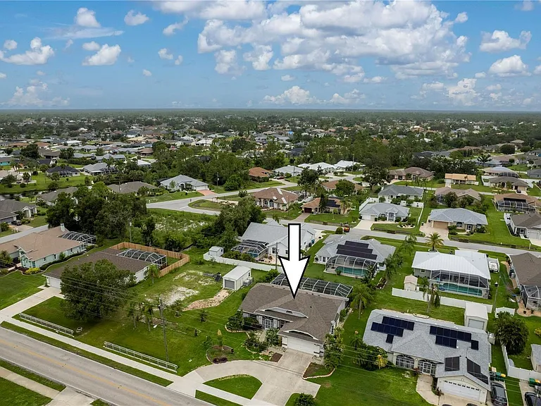 23420 Peachland Blvd — Photo 30