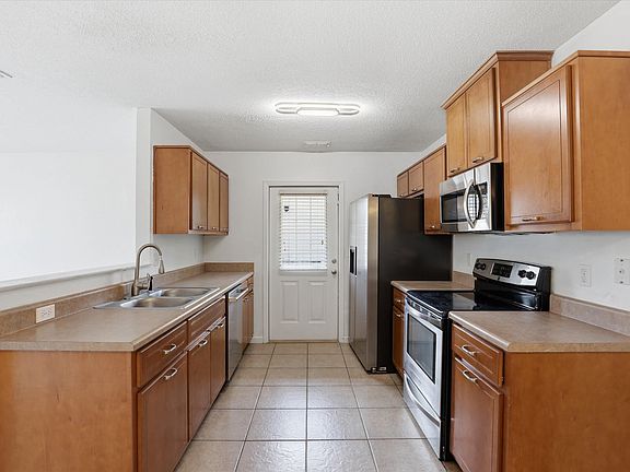 4th image of 1604 Corey Wood Cir