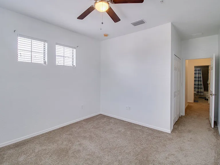 20626 Maxim Pkwy — Photo 15