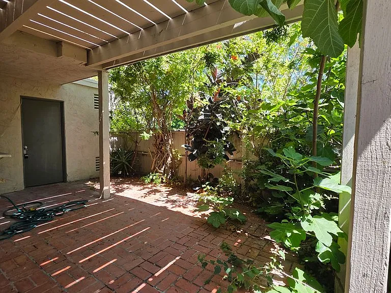 3837 Camino Lindo — Photo 6